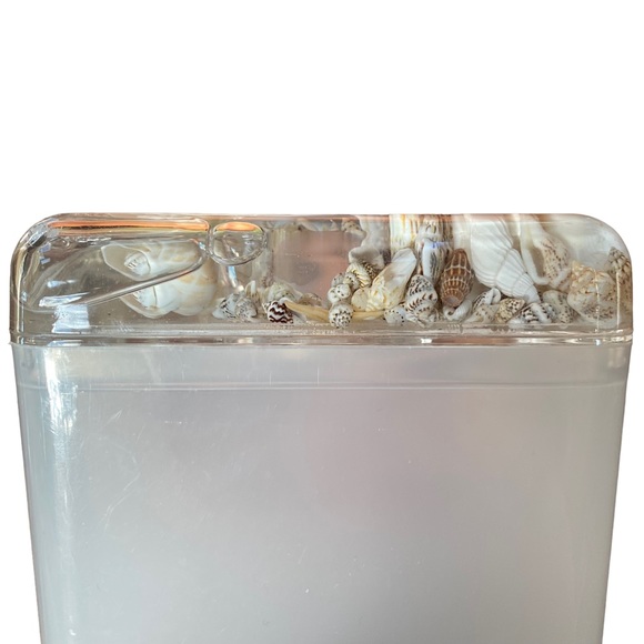 Liquid Sea Shell Kleenex Tissue Box Ocean Nautical Bathroom Decor - Picture 4 of 6